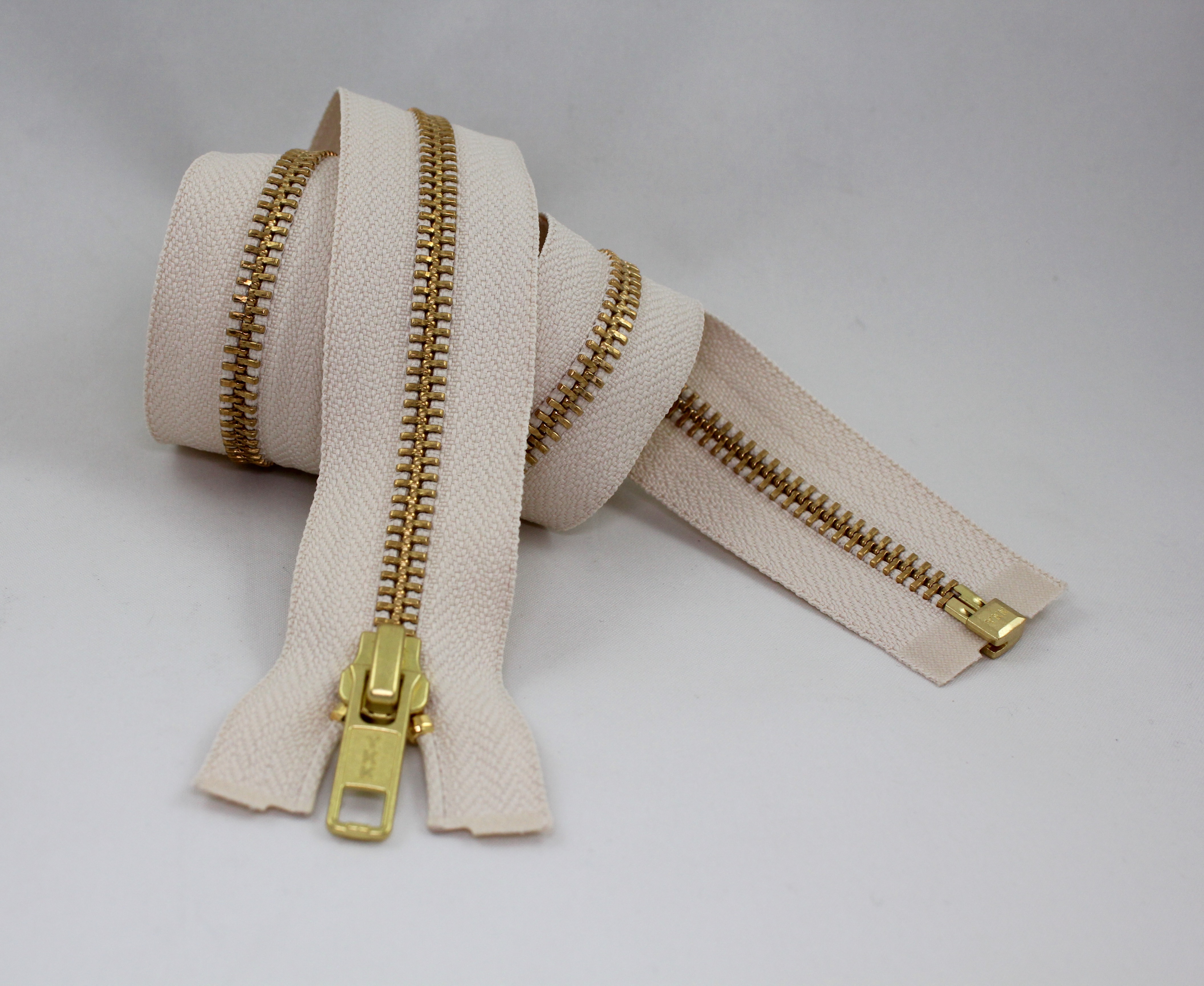 Молнии металл YKK-002