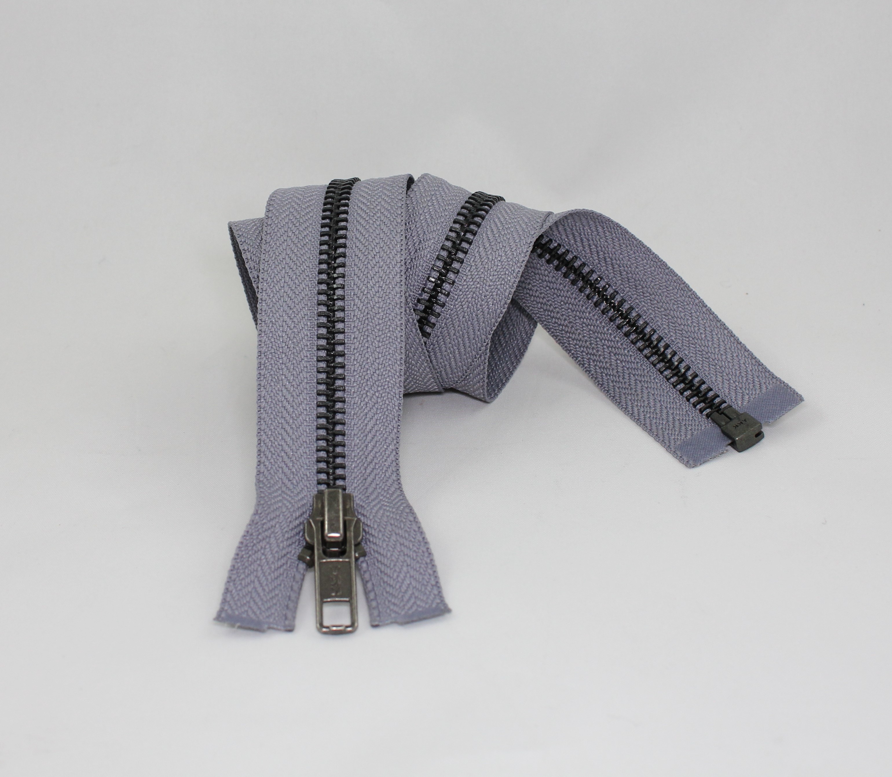 Молнии металл YKK-0131
