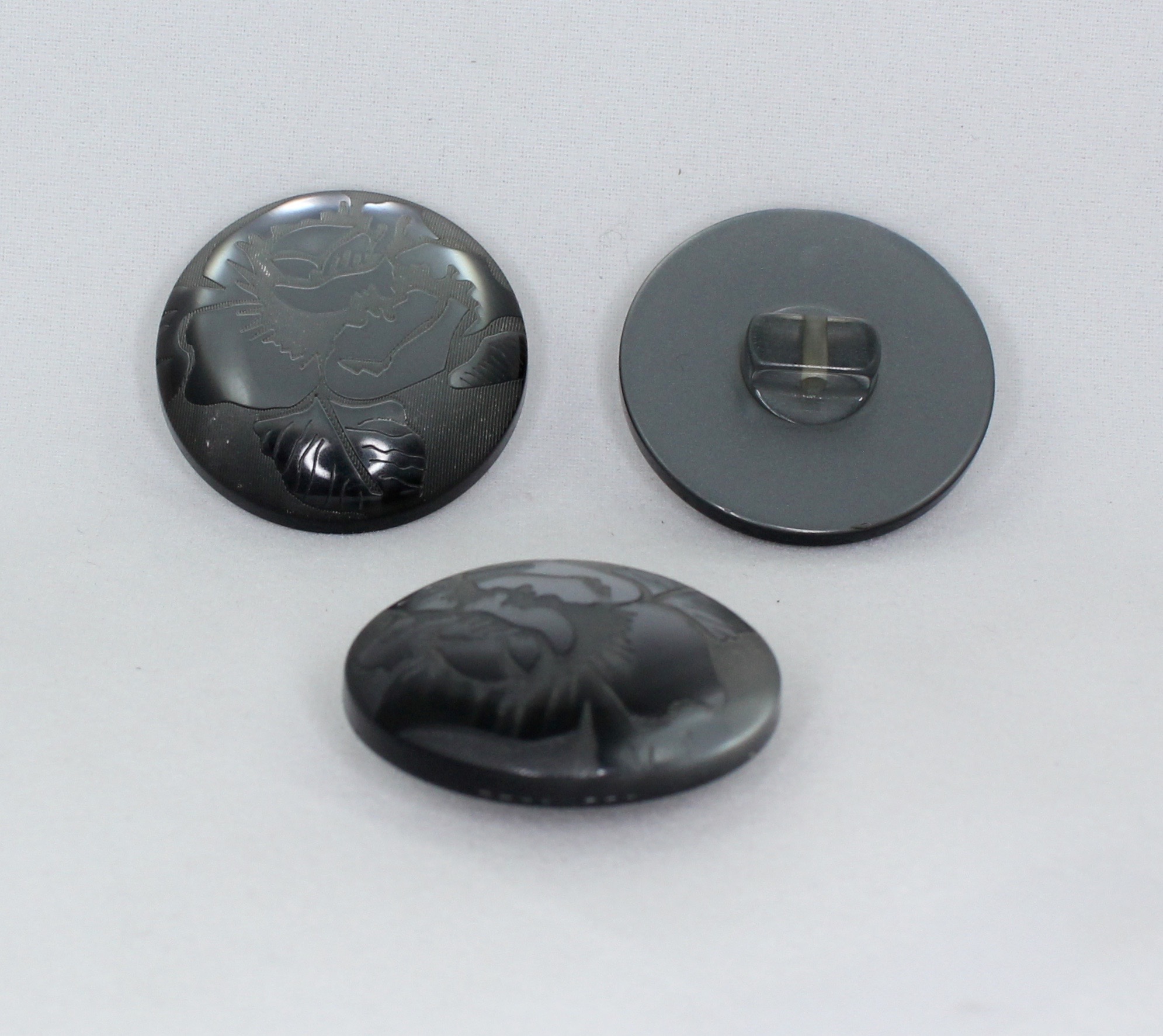 Пуговицы GS-77серые 44L(28mm) ]