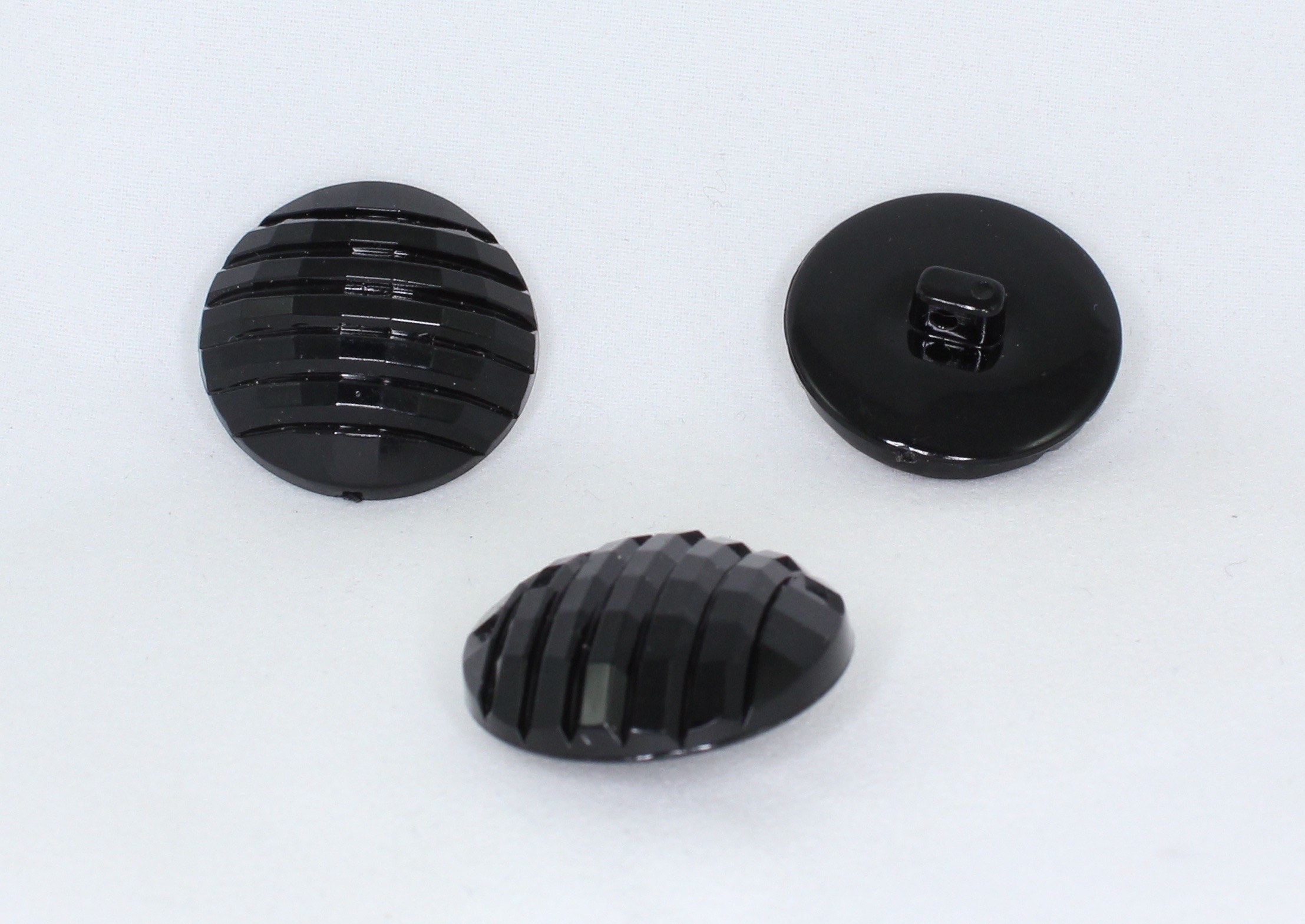Пуговицы GS-19 черные 44L(28mm) ]
